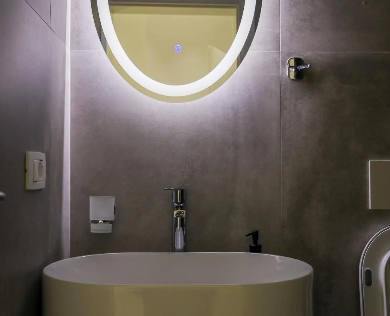Doraci Apartments Тирана Албания